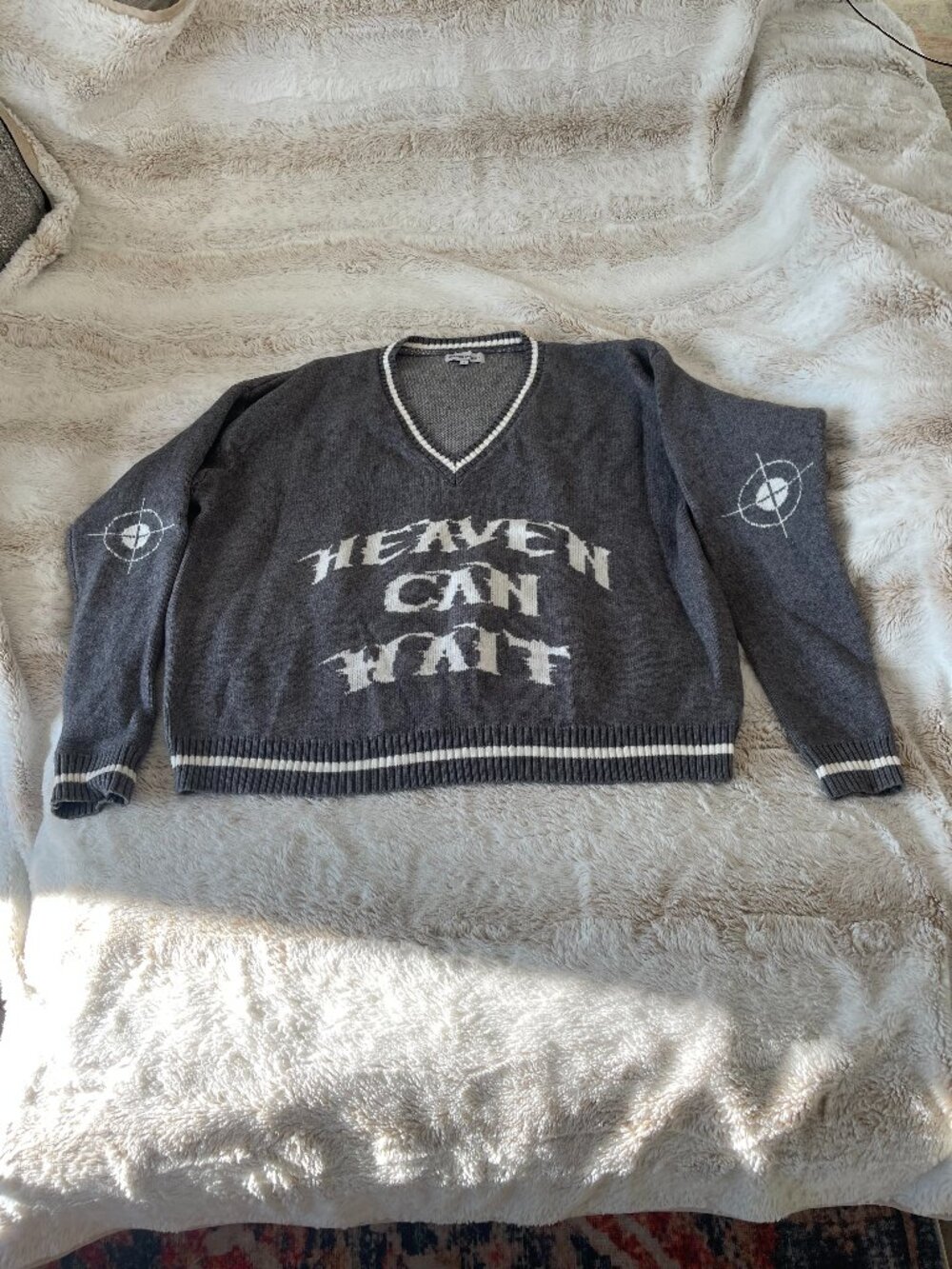RARE! Heaven Can Wait (HCW) "Phantom Knit" V-Neck Sweater in Grey L